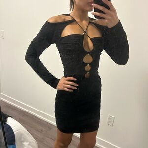 Elegant Black Cut-Out Dress mini long sleeve